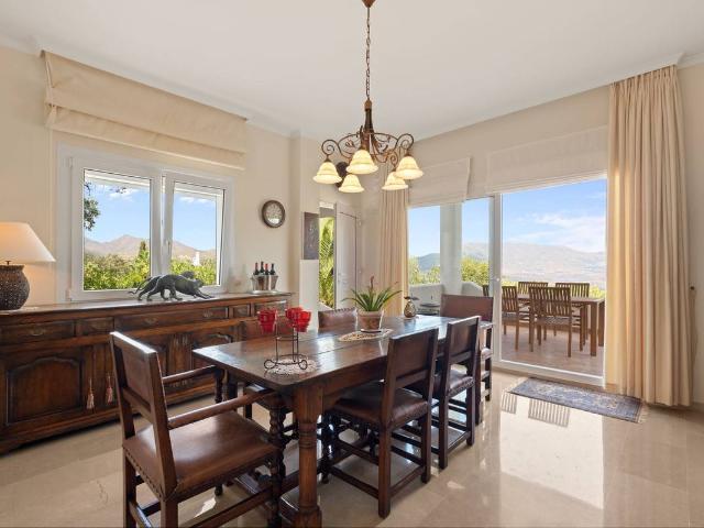 Apartamento en venta en Ojén, Málaga