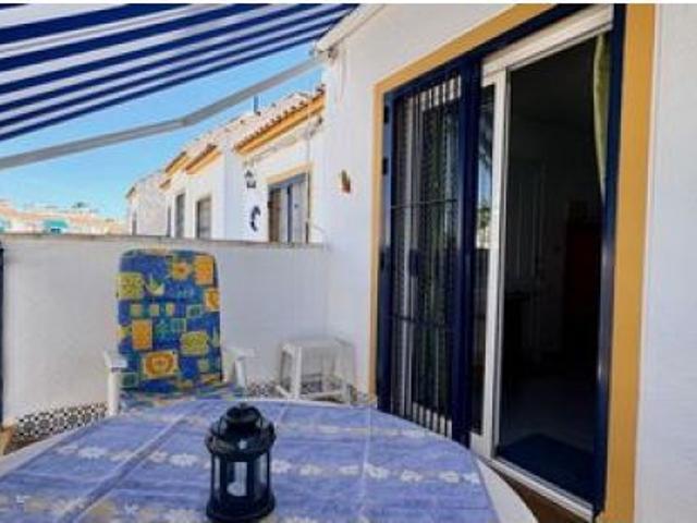 Piso en venta en El Pinar de Campoamor, Orihuela