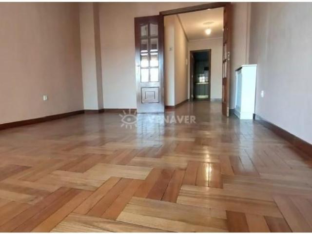 Apartamento en venta en Centro, Ourense