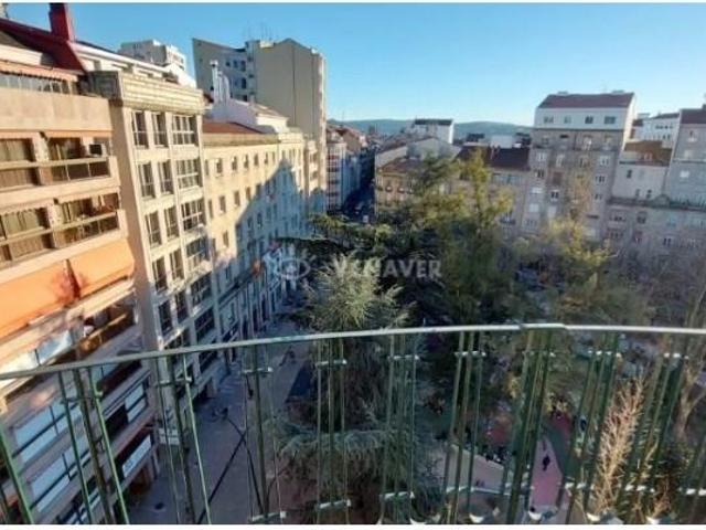 Apartamento en venta en Centro, Ourense