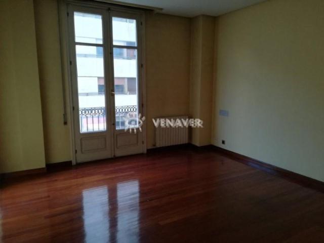Apartamento en venta en Centro, Ourense