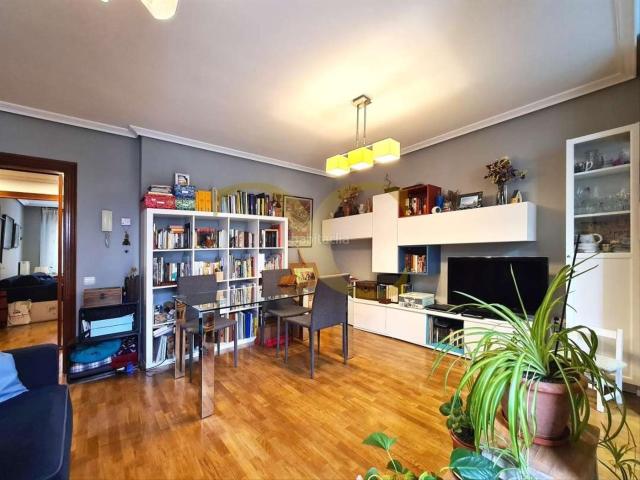 Apartamento en venta en Oviedo, Asturias