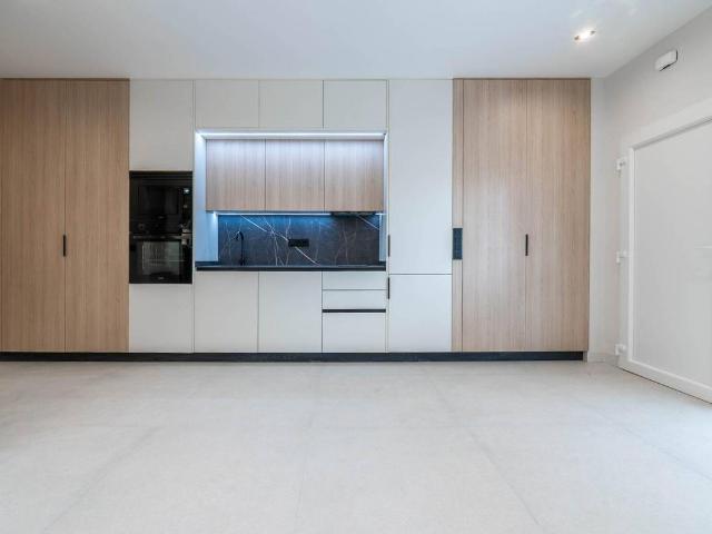 Apartamento en venta en Centro, Comarca de la Vega de Granada