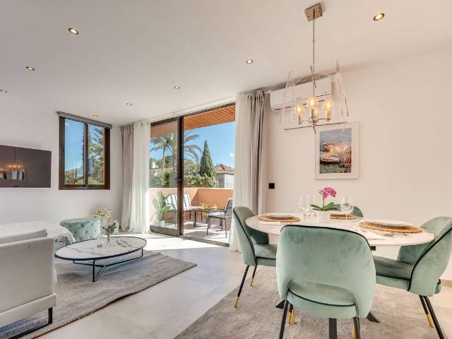 Apartamento en venta en Estepona, Barriada Blas Infante