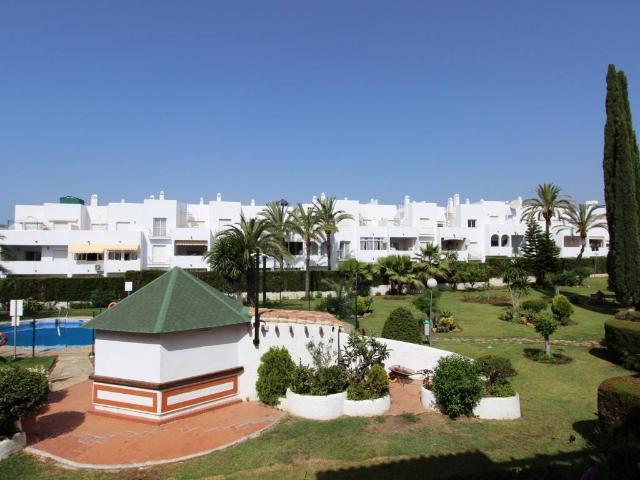 Apartamento en venta en Barriada Islas Canarias, Costa del Sol Occidental