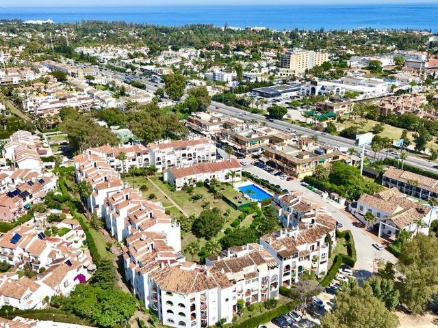 Apartamento en venta en Barriada Islas Canarias, Costa del Sol Occidental