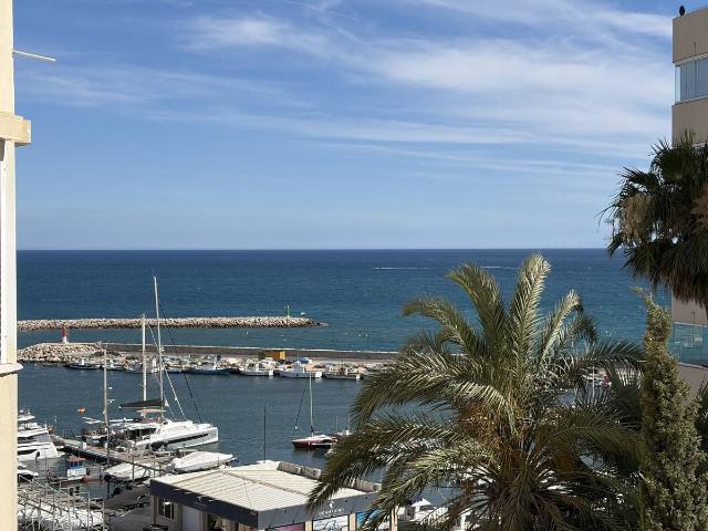 Apartamento en venta en Barriada Islas Canarias, Estepona