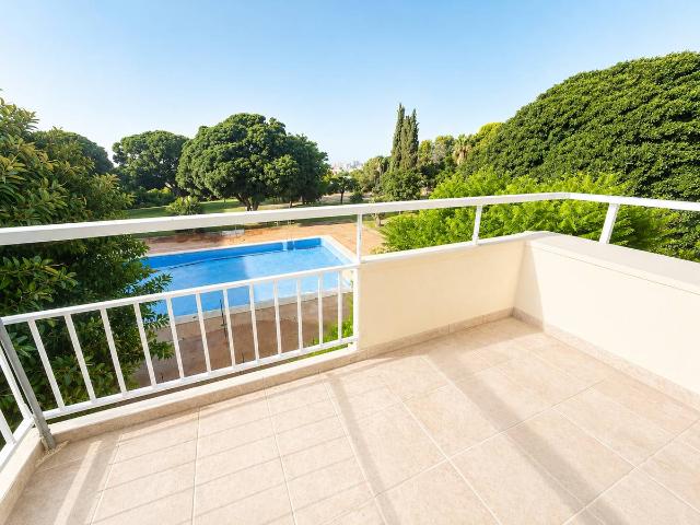 Apartamento en venta en La Sierrezuela, Costa del Sol Occidental
