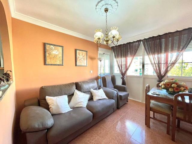Apartamento en venta en Vélez-málaga, Capuchinos