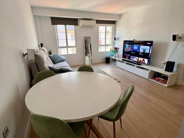 Apartamento en venta en Vélez-málaga, Capuchinos