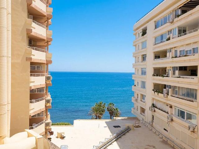 Apartamento en venta en Centro, Costa del Sol Occidental