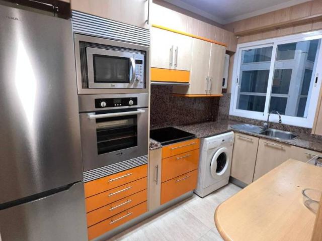 Apartamento en venta en Plaça El·líptica - República Argentina, Gandia