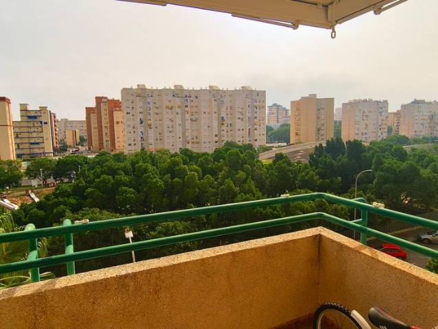 Apartamento en venta en Plaça El·líptica - República Argentina, Gandia