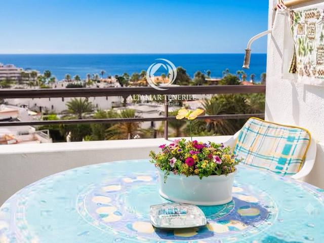 Apartamento en venta en La Postura, Adeje