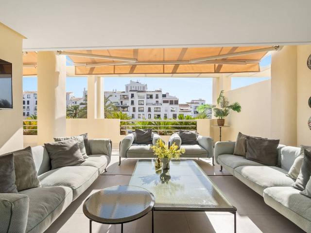 Apartamento en venta en La Postura, Adeje