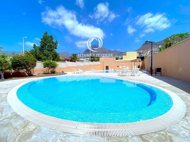 Apartamento en venta en La Postura, Adeje
