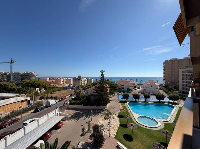 Apartamento en venta en Urbanització L'Almadrava, l'Alacantí