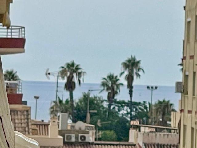 Apartamento en venta en Vélez-málaga, Capuchinos