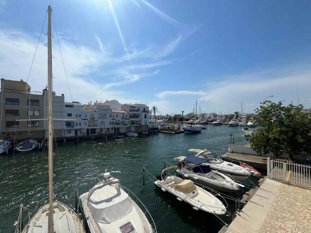 Apartamento en venta en Empuriabrava
