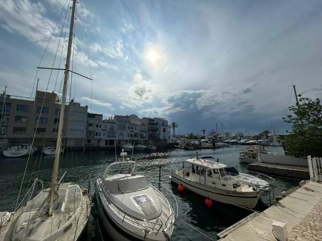 Apartamento en venta en Empuriabrava