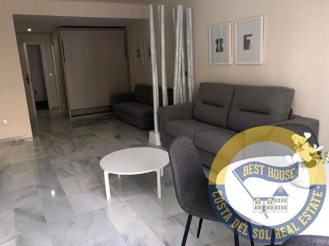 Piso en venta en Nueva Andalucía, Costa del Sol Occidental