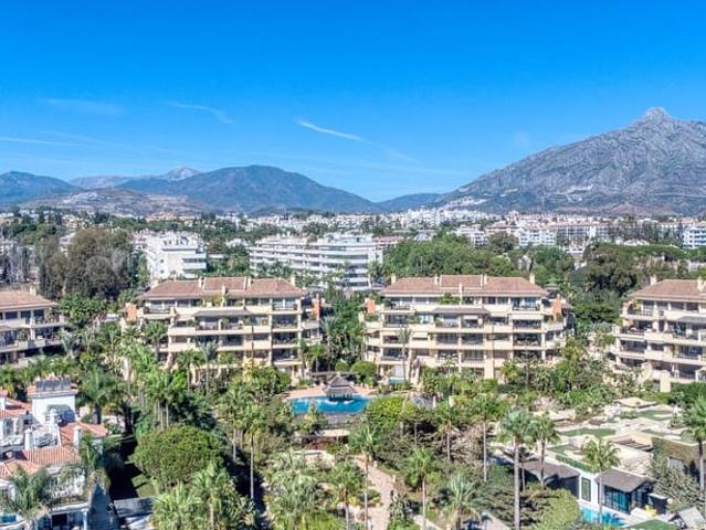 Apartamento en venta en Costa del Sol Occidental, Andalucía