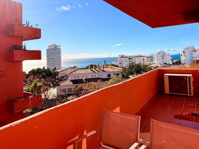 Apartamento en venta en Barriada Islas Canarias, Estepona