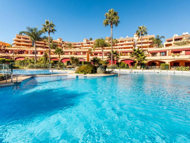 Apartamento en venta en Estepona, Barriada Blas Infante