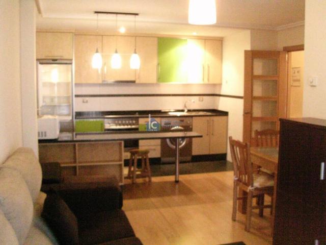 Apartamento en venta en Centro, Ourense