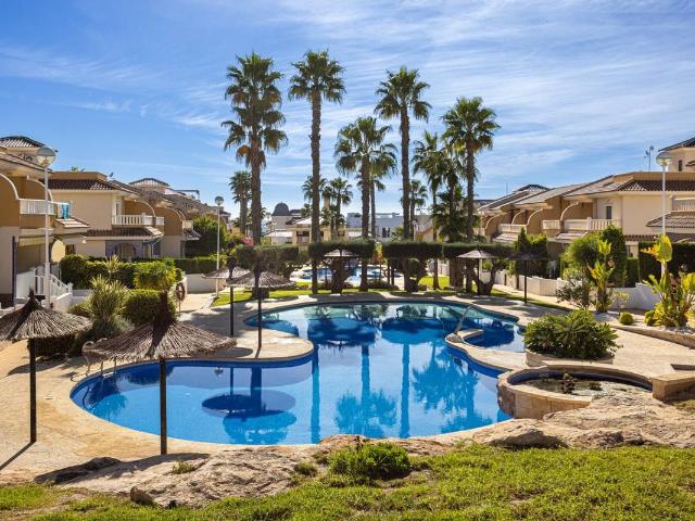 Apartamento en venta en Formentera Del Segura, Valencia