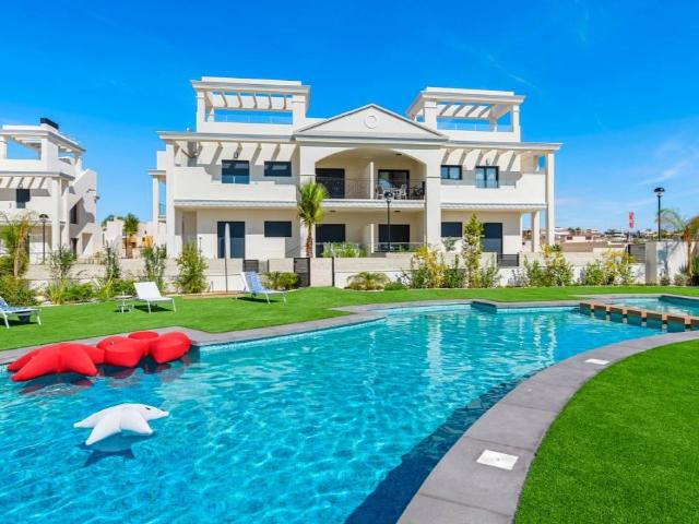 Apartamento en venta en Formentera Del Segura, Valencia