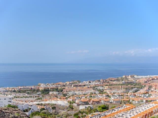 Apartamento en venta en Armeñime, Adeje