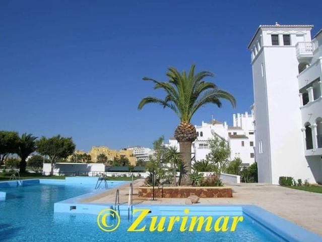 Apartamento en venta en Roquetas De Mar