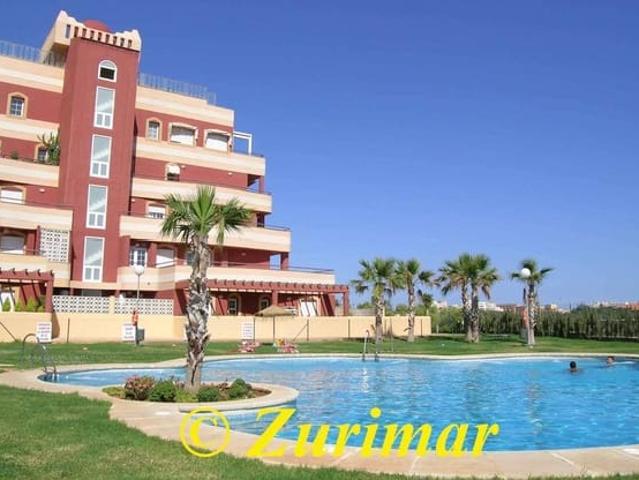 Apartamento en venta en Roquetas De Mar, Andalucía