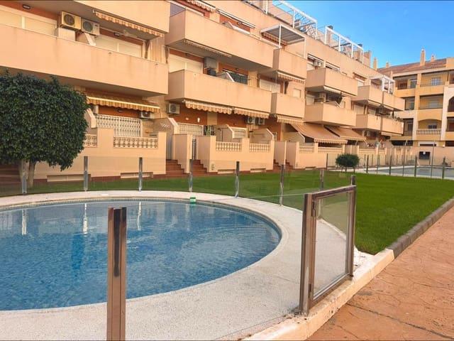 Apartamento en venta en Roquetas De Mar, Andalucía