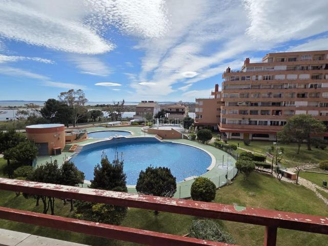 Apartamento en venta en Alt Empordà, Catalunya