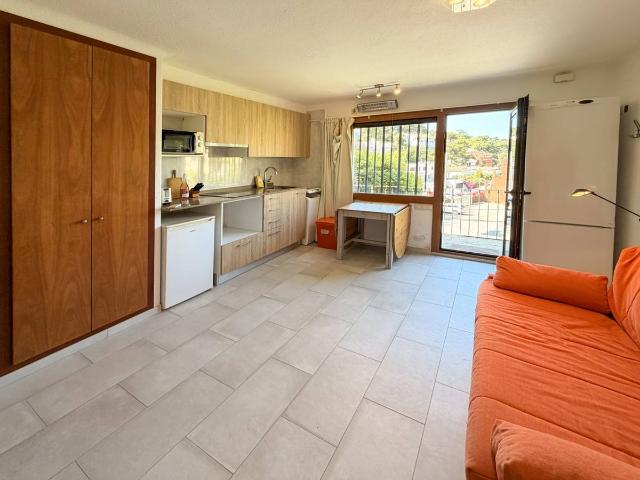Apartamento en venta en Baix Empordà, Catalunya