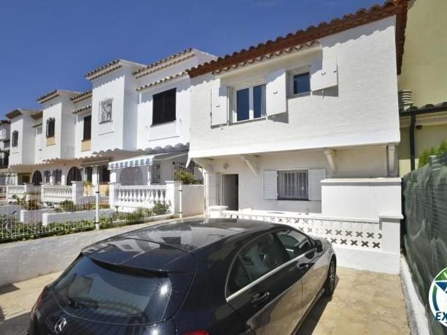 Apartamento en venta en Empuriabrava