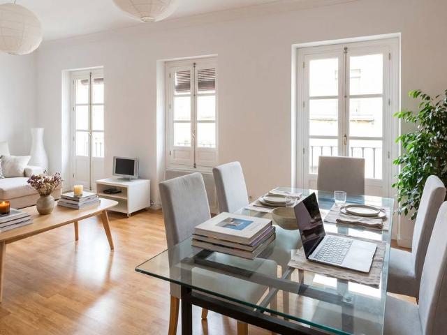 Apartamento en venta en Sevilla, Andalucía