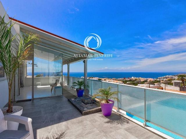 Apartamento en venta en La Postura, Adeje
