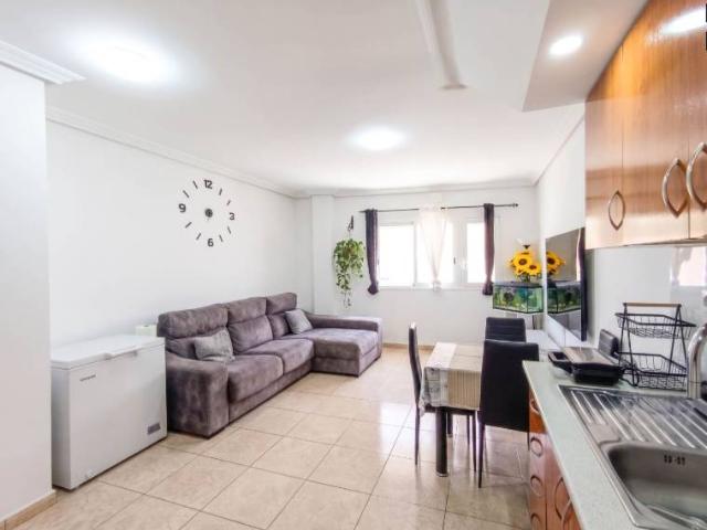 Apartamento en venta en Los Cuervos, Granadilla de Abona