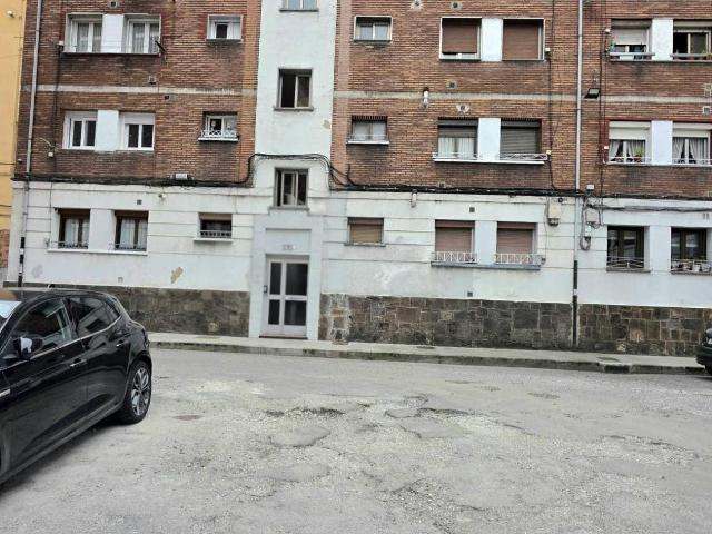 Apartamento en venta en Mieres, Asturias