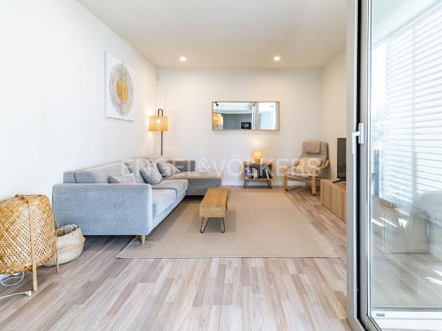 Piso en venta en La Mina - districte 6, Barcelonès