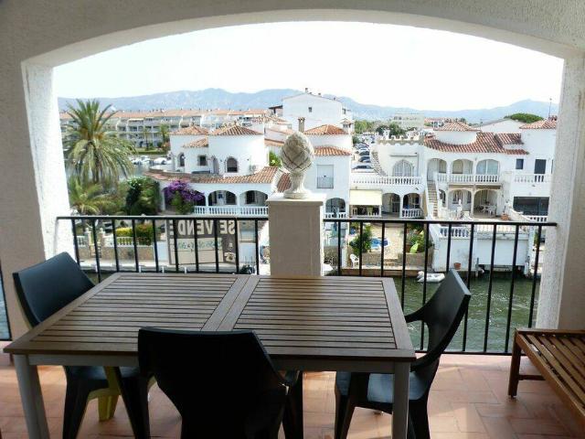 Apartamento en venta en Empuriabrava