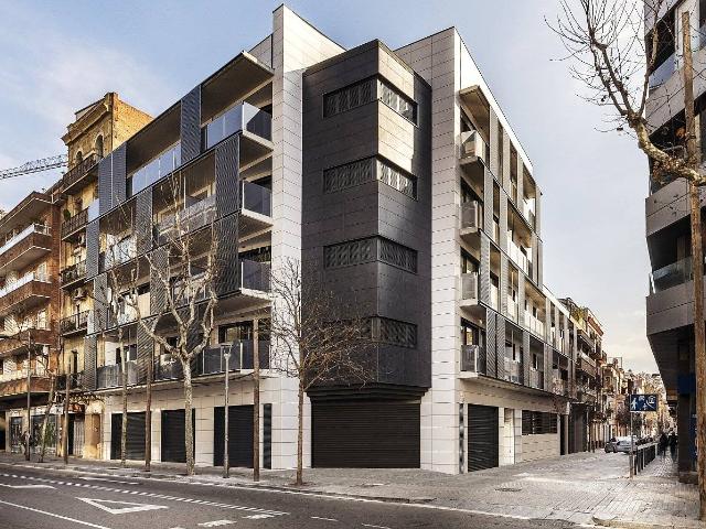 Apartamento en venta en L'hospitalet De Llobregat, Centre