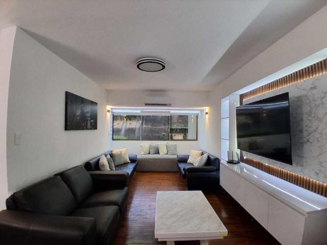 Apartamento en venta en Urbanización Los Campitos, Caracas