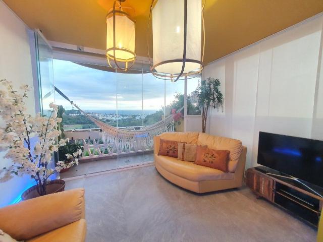 Apartamento en venta en Marbella, Casco antiguo