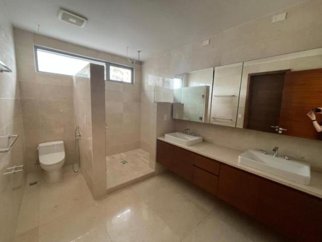 Apartamento en venta en santa maría, panamá