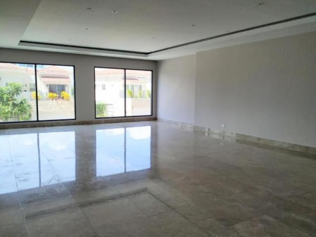 Apartamento en Venta en Santa Maria PH Greenhouse, Santa María Panamá 402 m2. 3 hab
