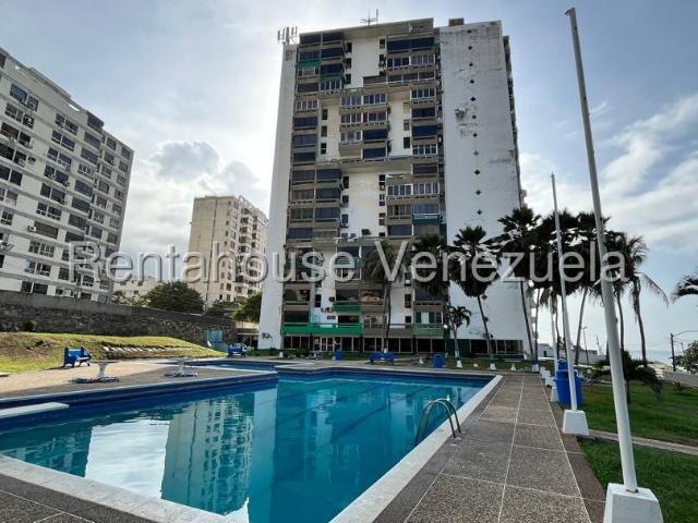 Apartamento en venta en Vargas